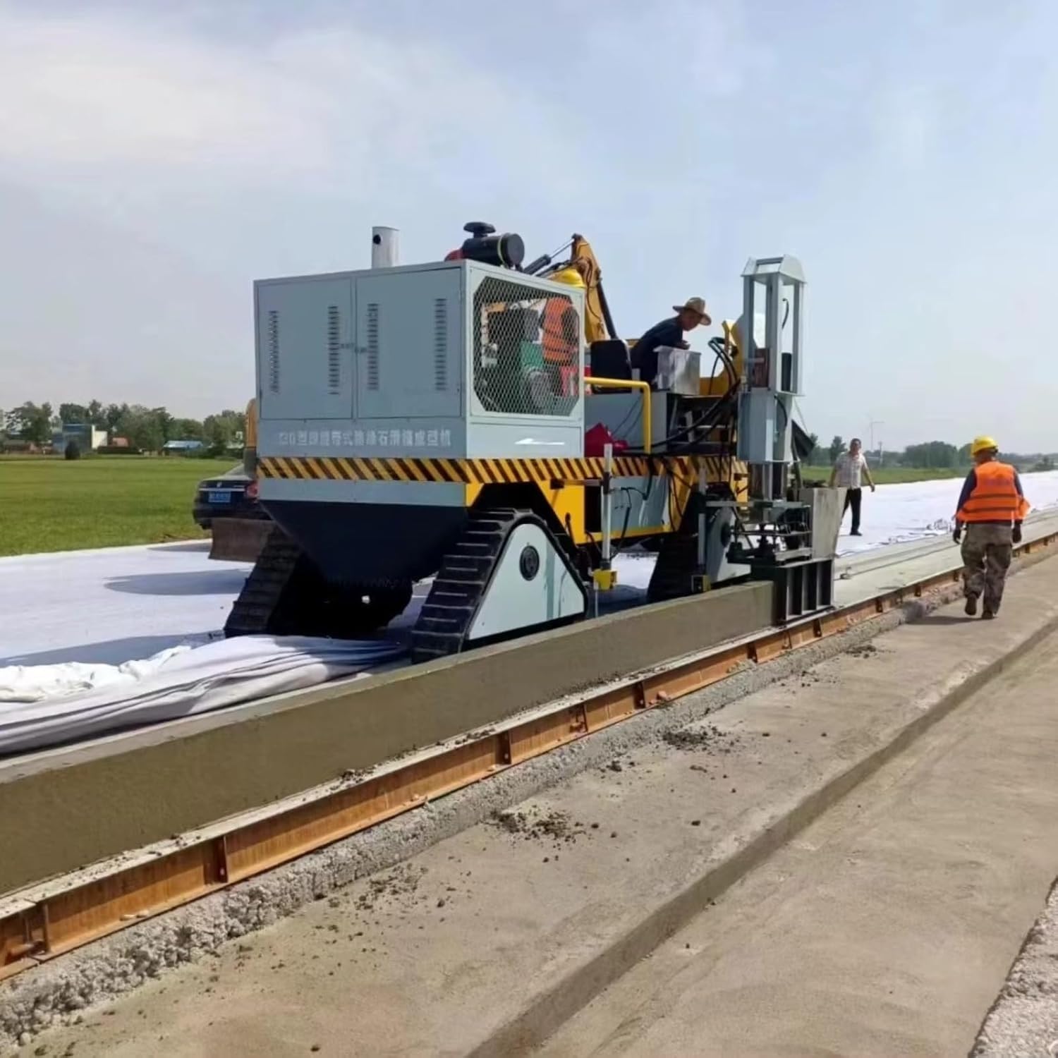 concrete curb machine review,should I buy concrete curb machine,concrete curb machine vs alternatives,concrete curb machine pros cons,concrete curb machine worth buying,best slipform paver - detailed features and technical specifications