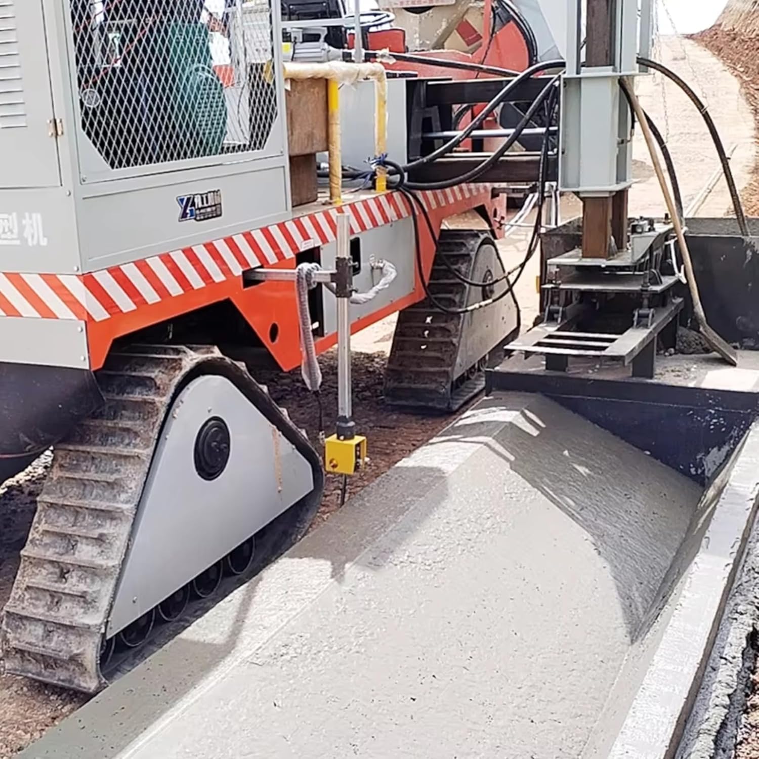 Step-by-step guide for concrete curb slipform machine,curb and gutter paver,hydraulic tracked curb machine,best curb paving equipment,concrete curb machine worth buying - complete tutorial